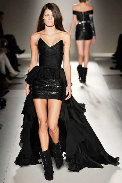 Look 15